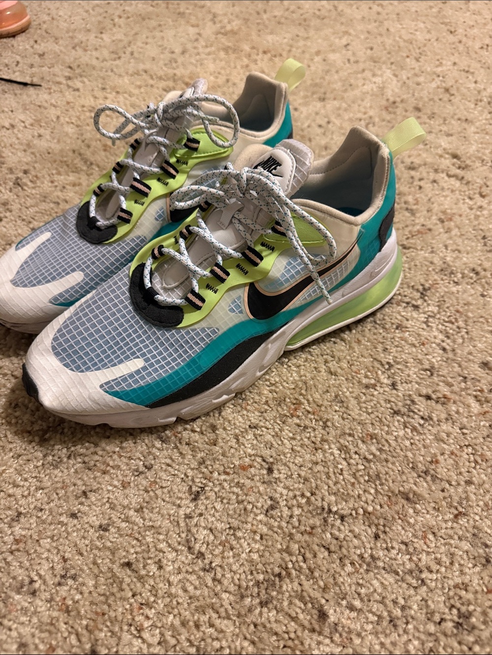 Nike Men’s Lightweight Sneakers in White, Teal, Lime and Black